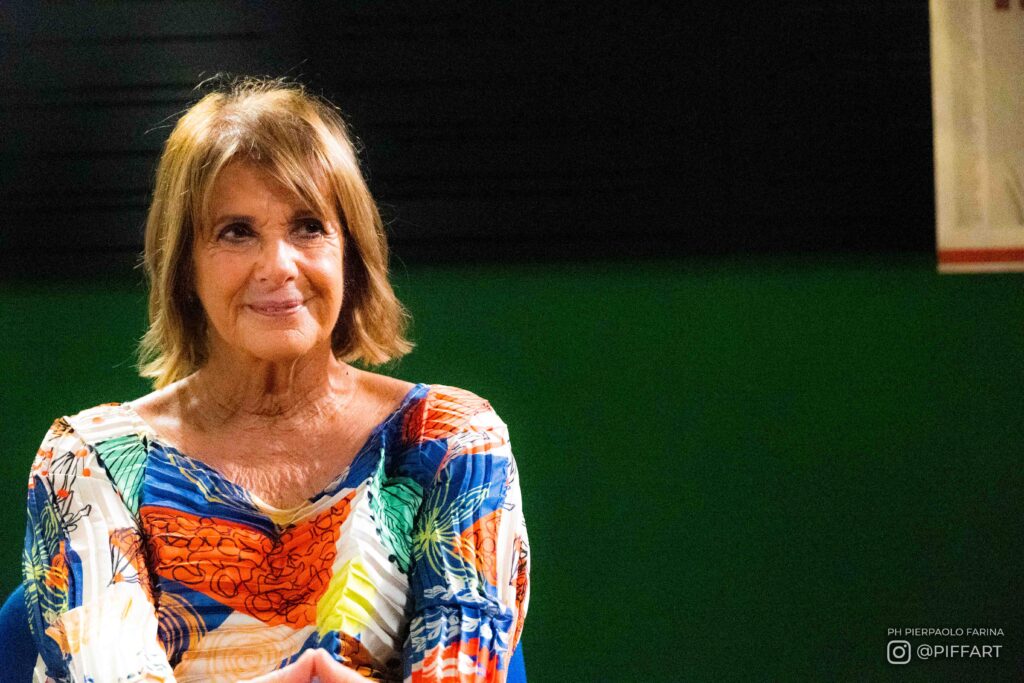 Lella Costa